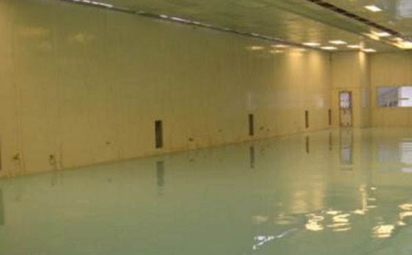 同仁自流平环氧地坪中涂